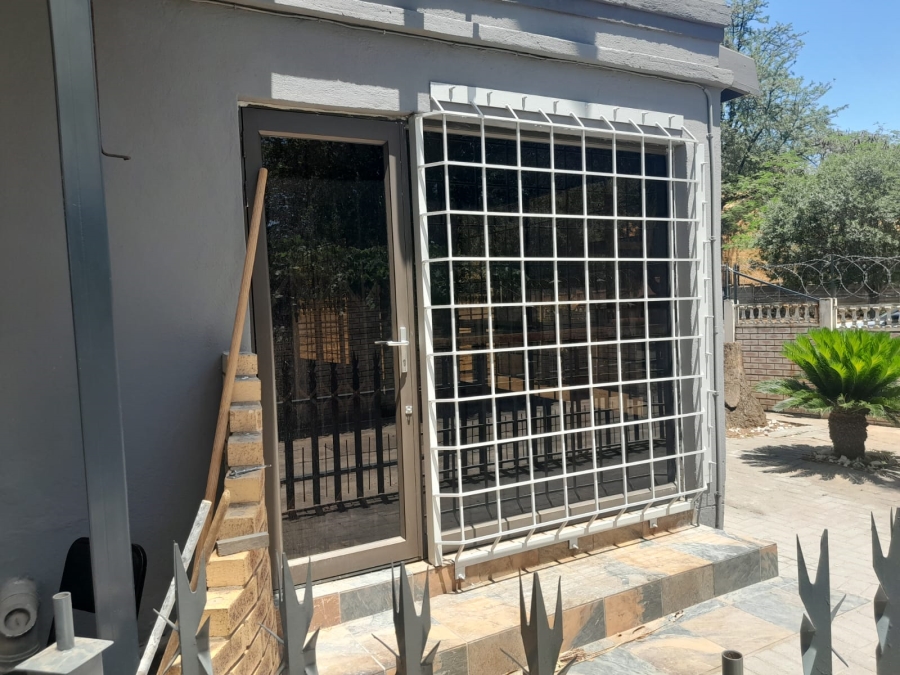 3 Bedroom Property for Sale in Bodorp North West